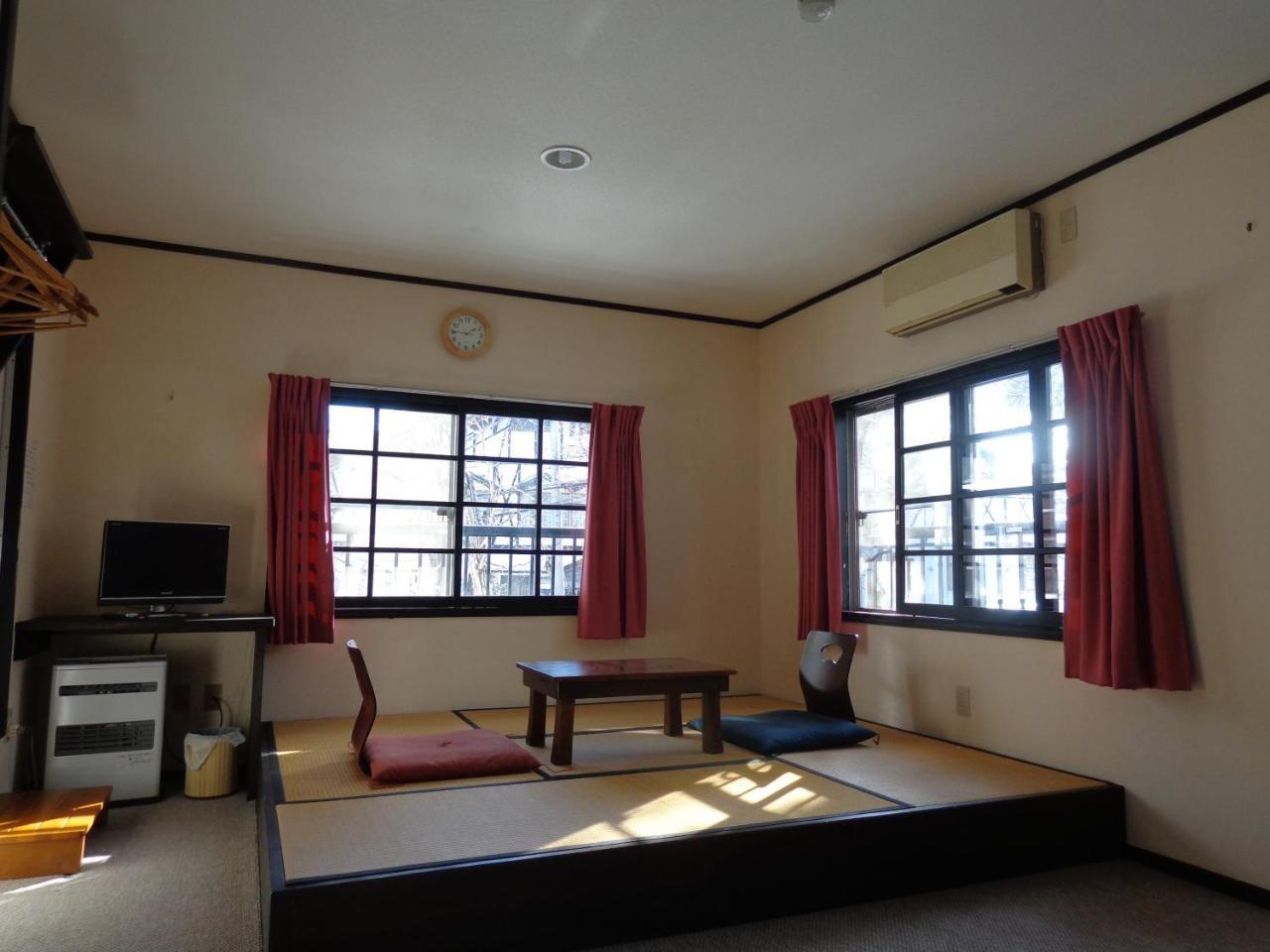 Hakuba Matata Lodge Exteriör bild