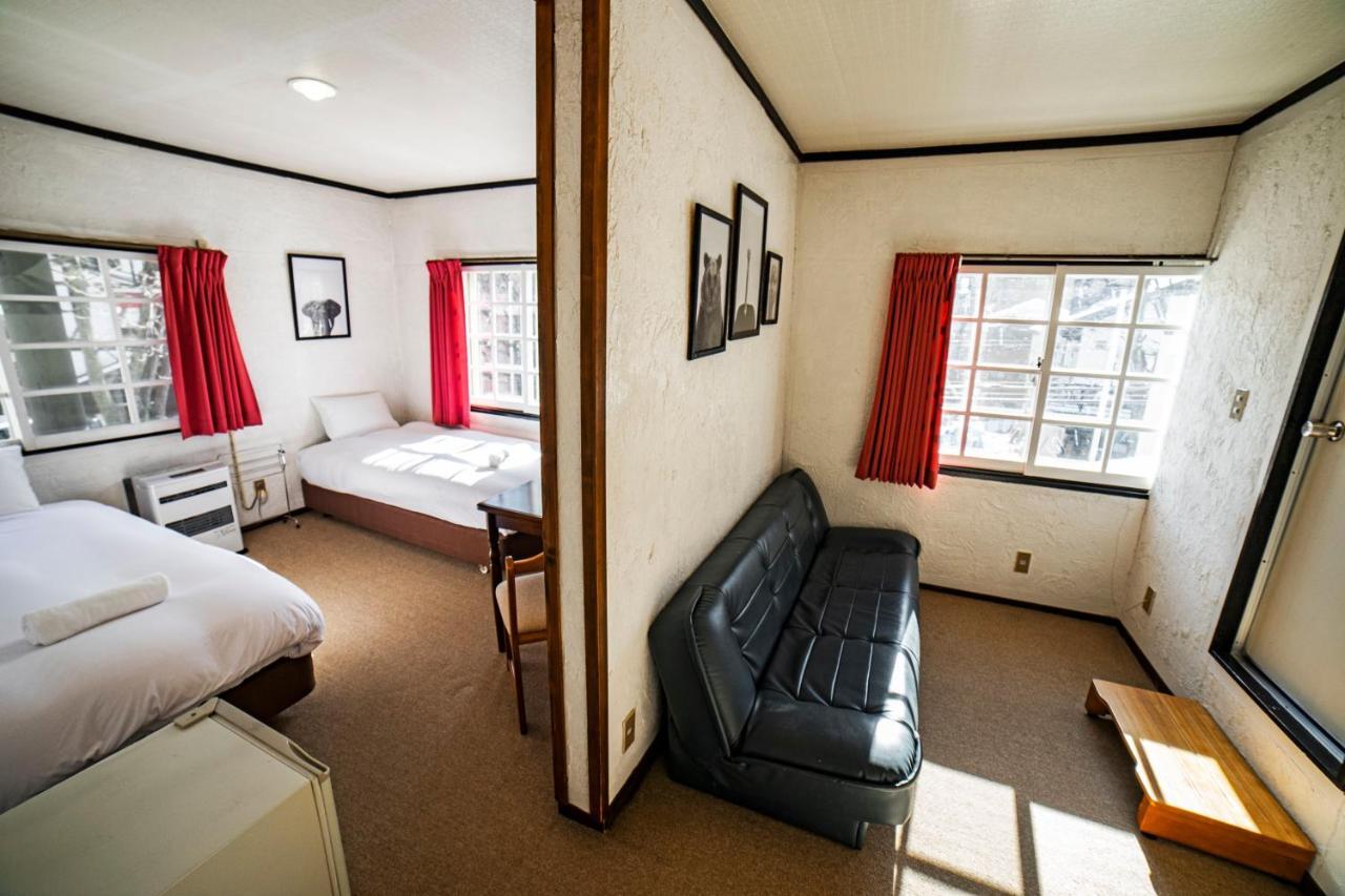 Hakuba Matata Lodge Exteriör bild